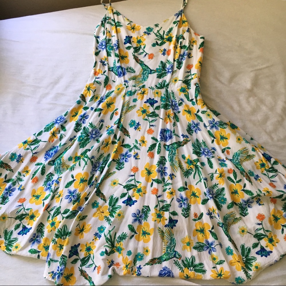 Gorgeous fit and flare dress!!